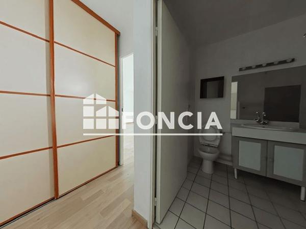 Location Appartement 2 pièces 48 m² - RESIDENCE LE RICHELIEU 2 ALLEE HENRI MATISSE Chilly Mazarin 91380