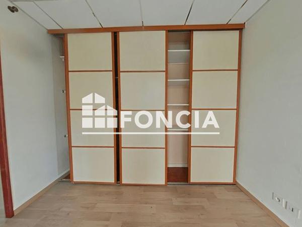 Location Appartement 2 pièces 48 m² - RESIDENCE LE RICHELIEU 2 ALLEE HENRI MATISSE Chilly Mazarin 91380