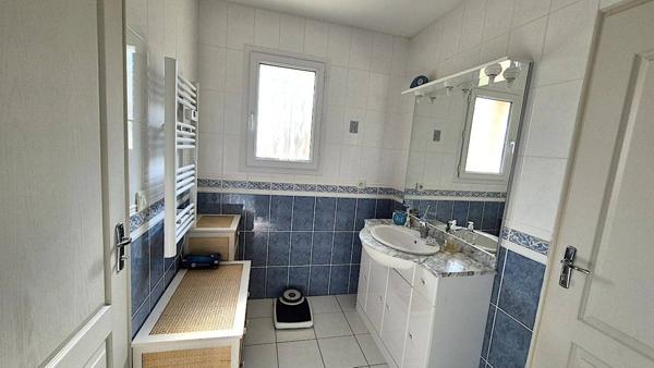 Maison à vendre 8 pièces de 204 m²