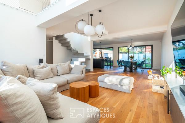 Maison contemporaine avec piscine et garage