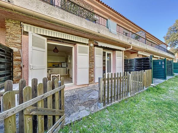 À vendre - T2, 2 pièces situé à Bormes-les-Mimosas (83230)