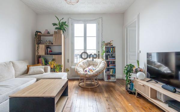 Appartement à vendre    2 pièces • 40 m2 Maisons-Alfort