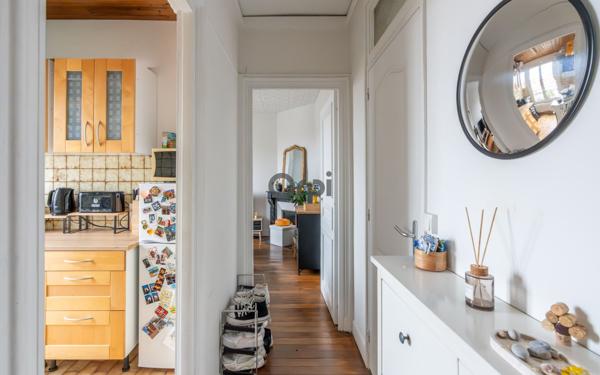 Appartement à vendre    2 pièces • 40 m2 Maisons-Alfort