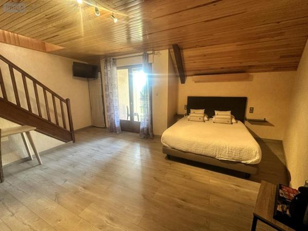 Fonds et/ou murs commerciaux à vendre à Anglards-de-Saint-Flour dans le Cantal (15100), ref : 15046-51