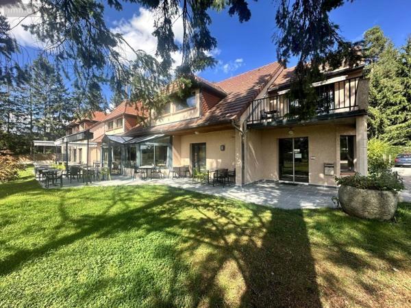 Fonds et/ou murs commerciaux à vendre à Anglards-de-Saint-Flour dans le Cantal (15100), ref : 15046-51
