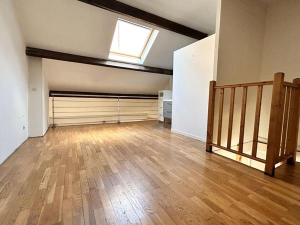 A VENDRE : T2 à LILLE • Vieux lille • 275 000 € FAI • Réf. 2024