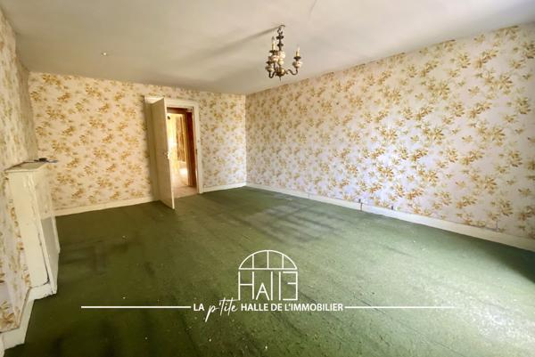 Maison
         8 pièces
        - 182 m² 44 500 € *