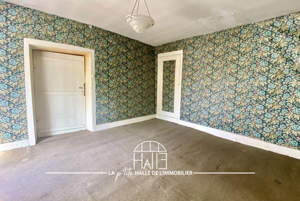 Maison
         8 pièces
        - 182 m² 44 500 € *