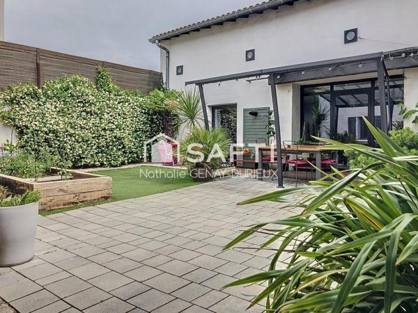 Maison de ville T7 - 4 chambres avec dépendance de 48 m2