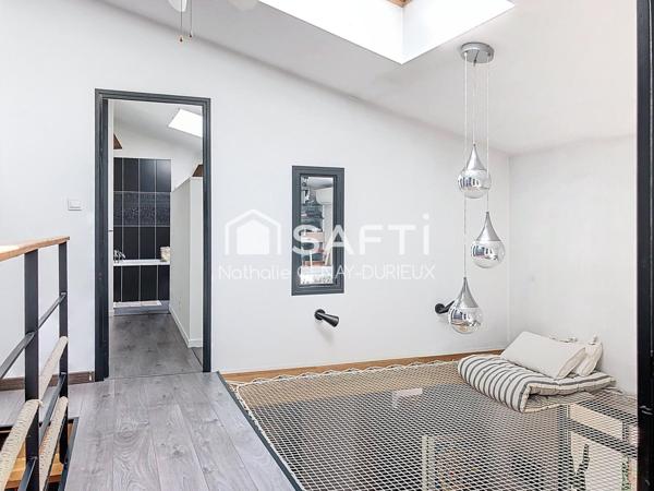 Maison de ville T7 - 4 chambres avec dépendance de 48 m2