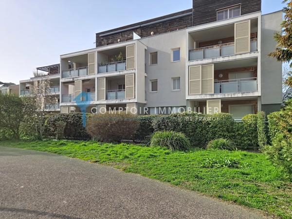 Appartement
                                                                                                                                                                                                                                                                                                                        4 pièce(s)                                                                                                                                                                                                          3 chambre(s)                                                                                                                                                                                                          70  m²