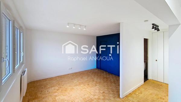 F1E refait à neuf avec parking, cave et séchoir – DPE C – Paris en 20 min