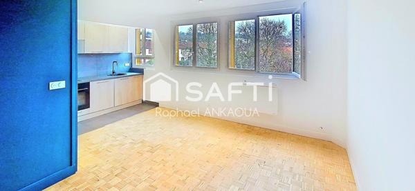 F1E refait à neuf avec parking, cave et séchoir – DPE C – Paris en 20 min