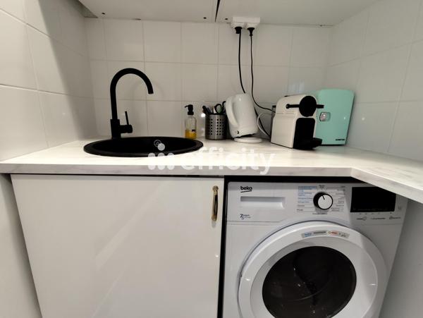 Fonds De Commerce - 50 m²