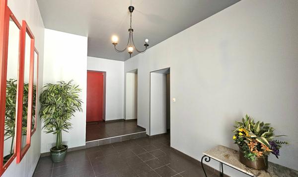Virignin - Appartement - 3 pièce(s)  73m² - garage et jardin