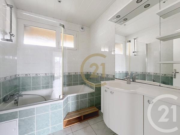 Appartement F4 à vendre  4 pièces - 71,07 m2 BELFORT - 90