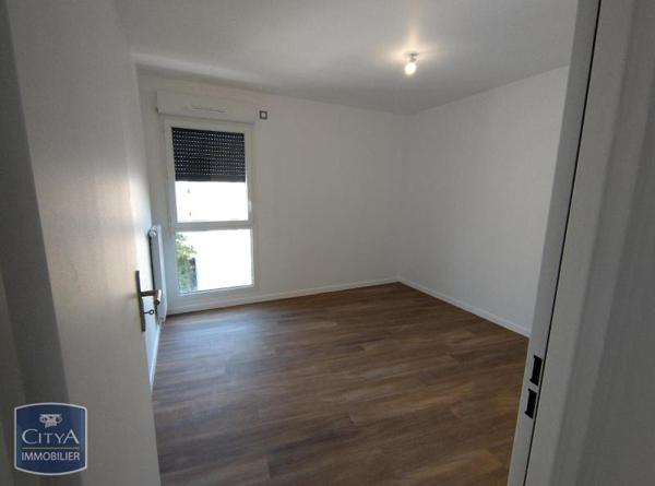 Appartement à louer 4 pièces 70.82m² Bagnolet (93170)