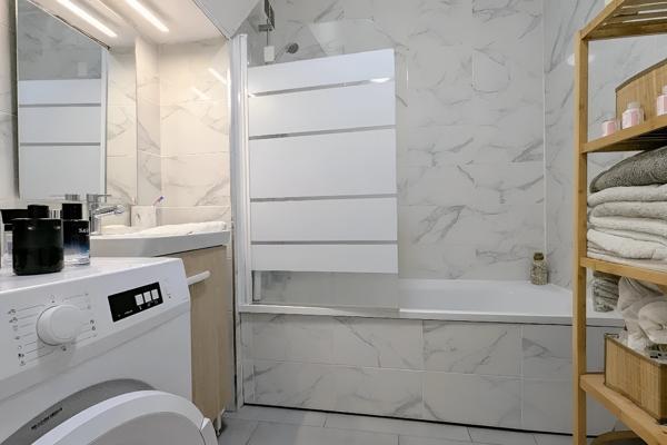 Joli F2 avec parking en centre-ville