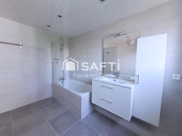 100M de la frontière