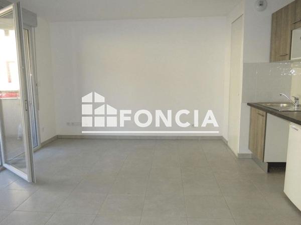 Location Appartement 2 pièces 39 m² - 77 RUE REGUELONGUE Toulouse 31100