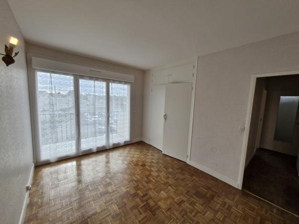 APPARTEMENT T3 - 3ème étage ascenseur