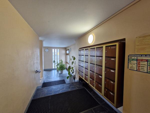 APPARTEMENT T3 - 3ème étage ascenseur