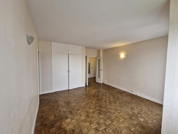 APPARTEMENT T3 - 3ème étage ascenseur