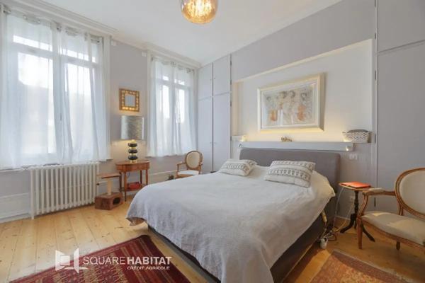 Maison à vendre 14 pièces 317m² Douai (59500)