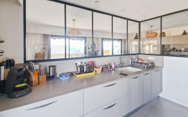 Appartement à vendre    4 pièces • 99,75 m2 Saint-Laurent-du-Var