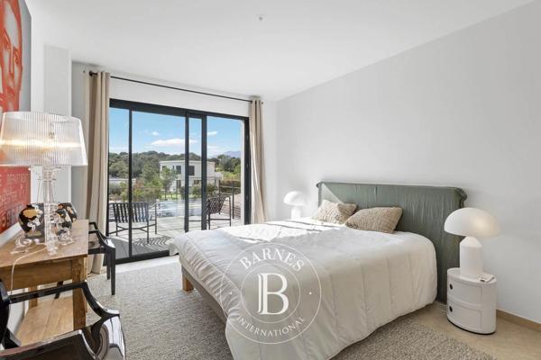 Porto-Vecchio, Villa 7 Chambres -  260 m² à vendre
