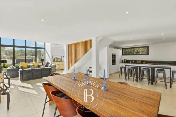 Porto-Vecchio, Villa 7 Chambres -  260 m² à vendre