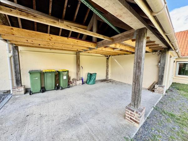Très belle  Longère  de 129m2 , 3 chambres , grand jardin  GLISY (10mn d'Amiens )