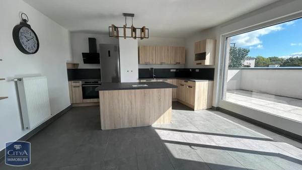 Appartement à louer 4 pièces 83m² Illzach (68110)