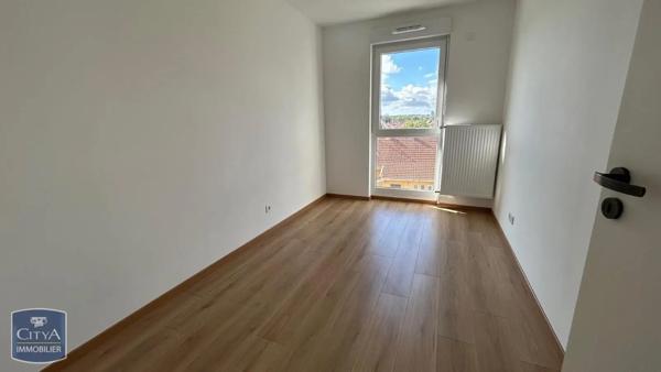 Appartement à louer 4 pièces 83m² Illzach (68110)