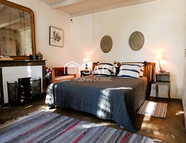 07110 : Mas authentique avec piscine et jardin de 3000 m²