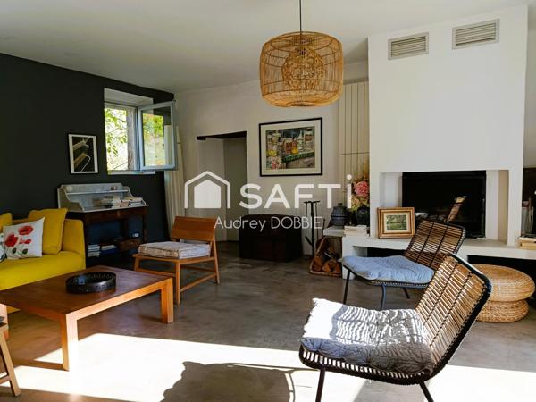 07110 : Mas authentique avec piscine et jardin de 3000 m²