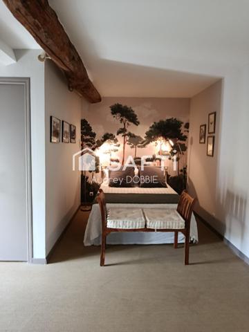 07110 : Mas authentique avec piscine et jardin de 3000 m²