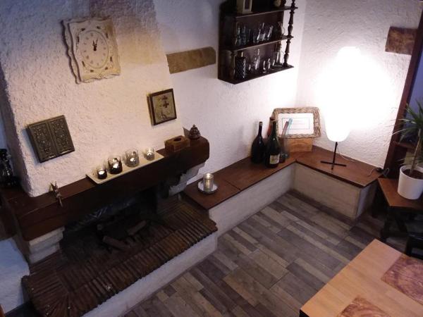 Secteur Besançon - Fonds de commerce + murs + appartement - Bar Restaurant licence IV