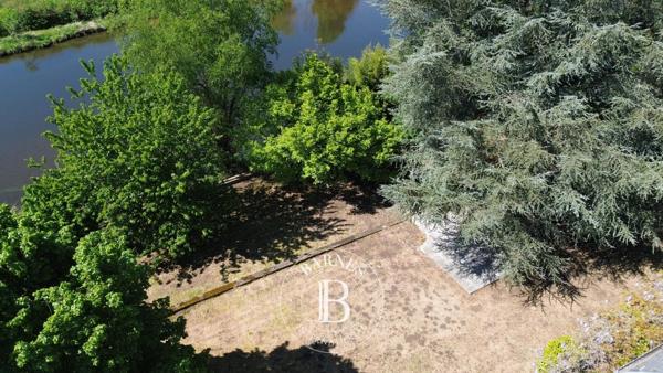 Châtel-sur-Moselle, Propriété 7 Chambres -  318 m² à vendre
