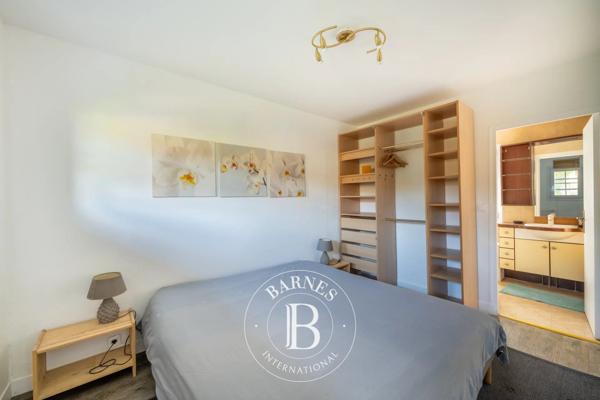 Thoiry, Maison 4 Chambres -  196 m² à vendre