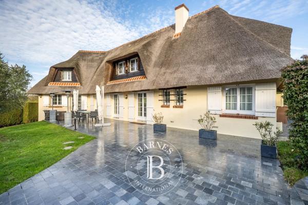Thoiry, Maison 4 Chambres -  196 m² à vendre