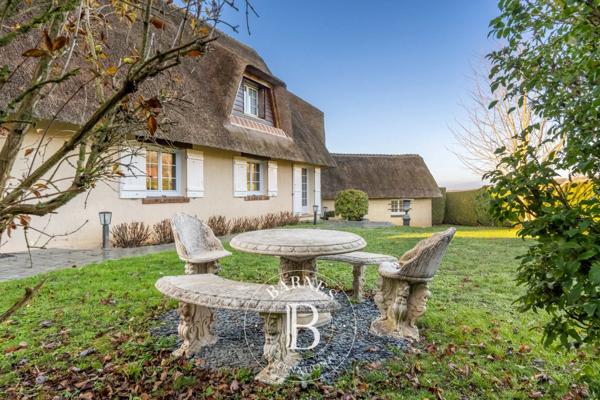 Thoiry, Maison 4 Chambres -  196 m² à vendre