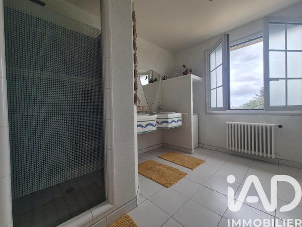 Maison à vendre 7 pièces 180 m² Thouars