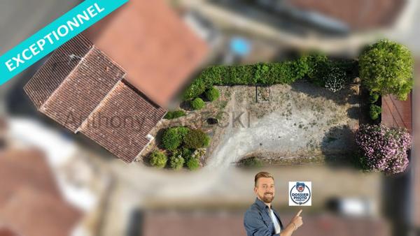 Monopropriété avec au rez de chaussé 54m² et 57m² à l'étage + 360m² de parking