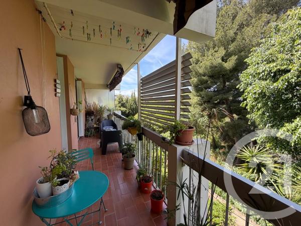 Appartement T4 à vendre  4 pièces - 75,74 m 2   MARSEILLE  - 13009