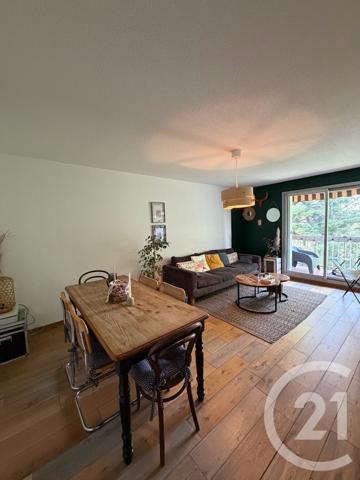 Appartement T4 à vendre  4 pièces - 75,74 m 2   MARSEILLE  - 13009