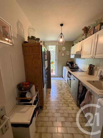 Appartement T4 à vendre  4 pièces - 75,74 m 2   MARSEILLE  - 13009