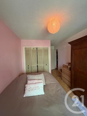 Appartement T4 à vendre  4 pièces - 75,74 m 2   MARSEILLE  - 13009