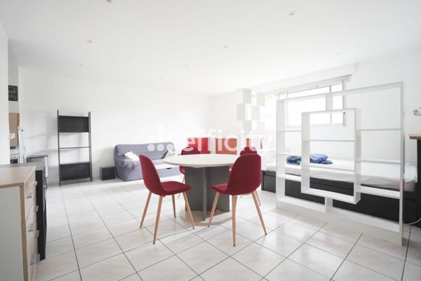 Appartement
         1 pièce
        - 43 m² Exclusivité 155 000 € *