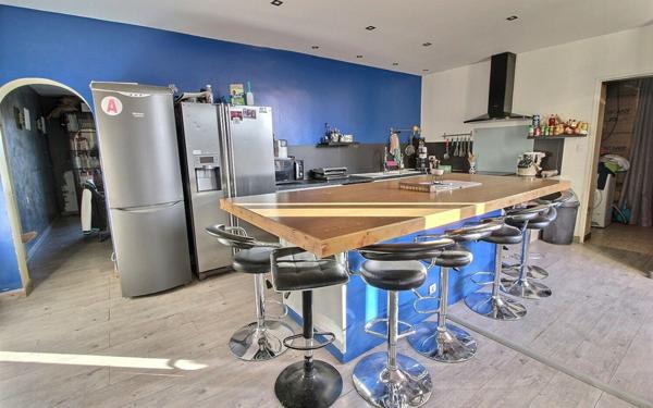 Maison à vendre    5 pièces •  Gueugnon